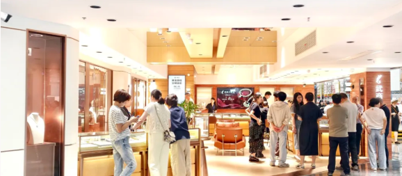 J9集团国际站官网江豚金庙山店盛大开业 J9集团国际站官网MALL·世贸自营版图再拓新程